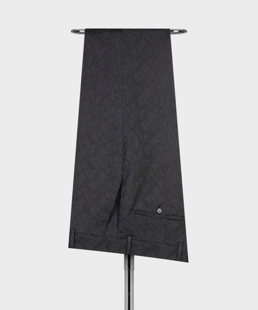The Radcliffe — Black