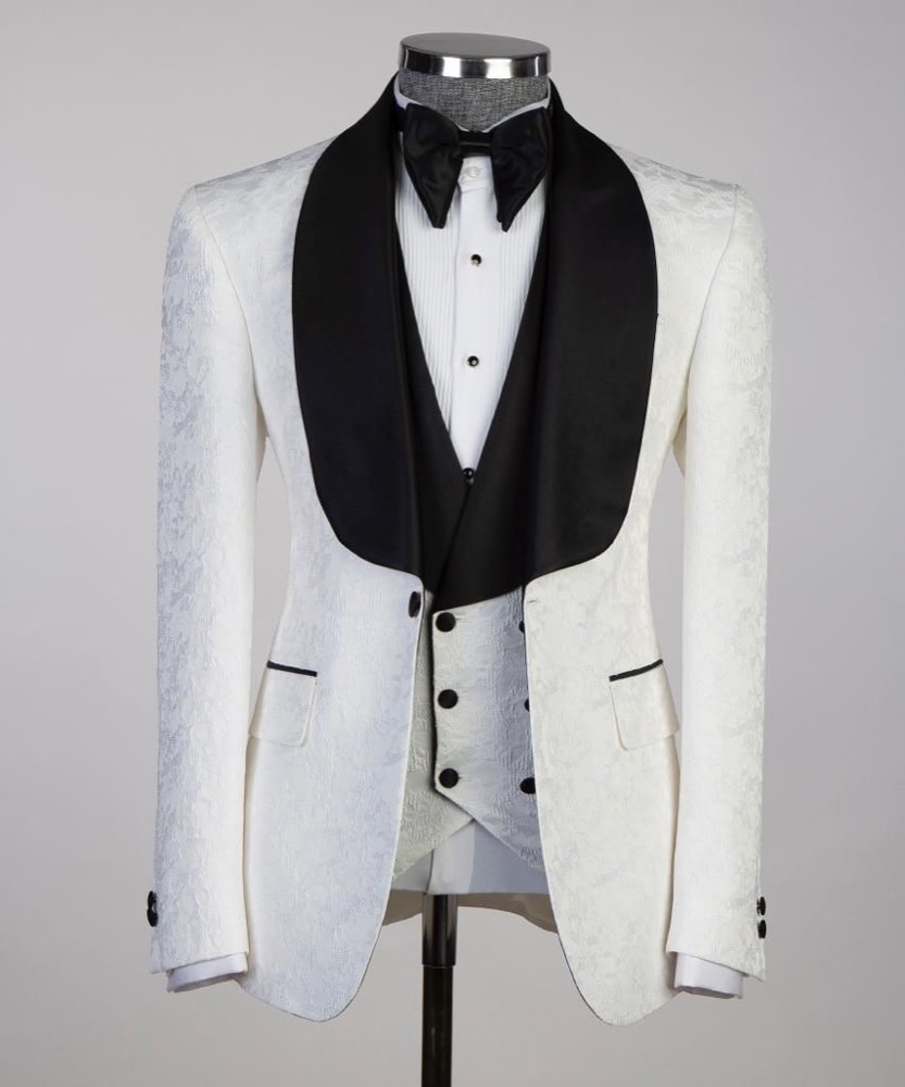 The Huntington — Black