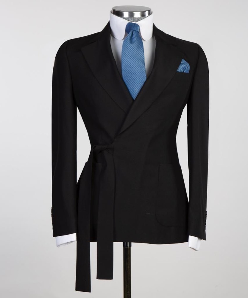 The Harvey — Black